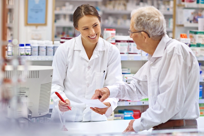 pharmacist talking to patient